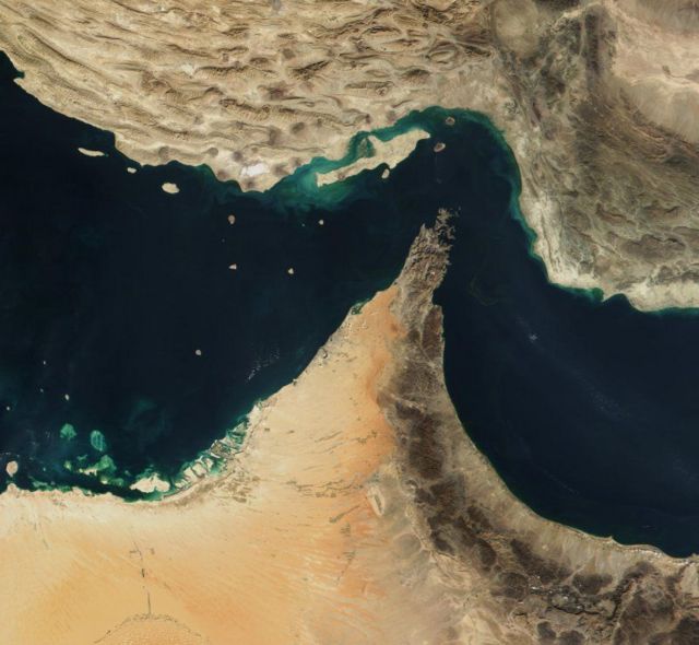 Спутниковый снимок пролива