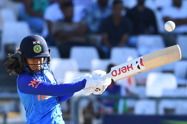 அங்குல இடைவெளியில் பறிபோன இந்திய அணியின் வெற்றி