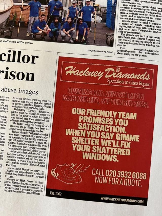 Reklam Hackney Gazette'in üçüncü sayfasında yer aldı