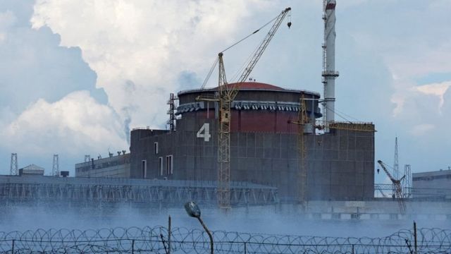 Khung cảnh cho thấy Nhà máy điện hạt nhân Zaporizhzhia trong cuộc xung đột Ukraine-Nga bên ngoài thành phố Enerhodar do Nga kiểm soát ở vùng Zaporizhzhia, Ukraine ngày 4 tháng 8 năm 2022
