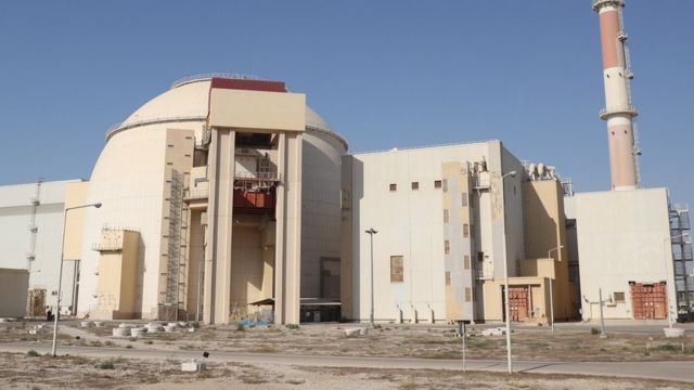 مفاعل بوشهر النووي جنوبي إيران