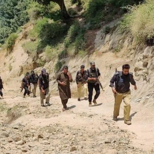 سوات میں طالبان کی واپسی کی خبریں، کیا واقعی حکومت کچھ علاقے ٹی ٹی پی کے  حوالے کر رہی ہے؟ - BBC News اردو