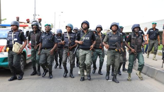 Benin Market Fire: 'Ọkụ gbapịara ahịa mgbuka n'Uwelu, Benin metụtara ...