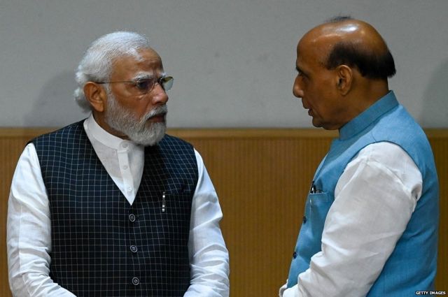 मोदी