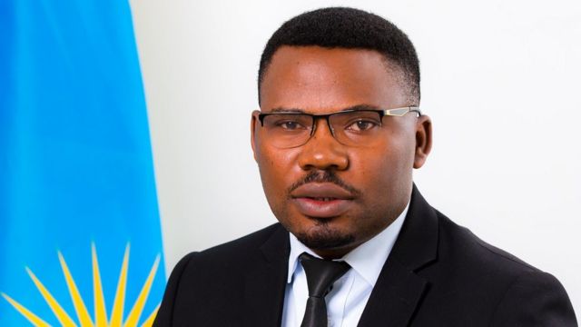 Edouard Bamporiki, umunyapolitiki, umwanditsi, umusizi, n'umukinnyi w'amakinamico