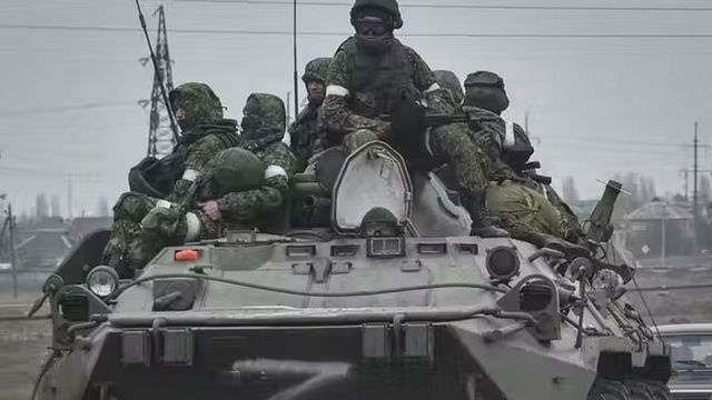 soldados rusos