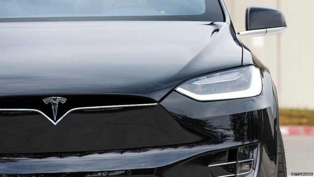 Auto Tesla modelo X