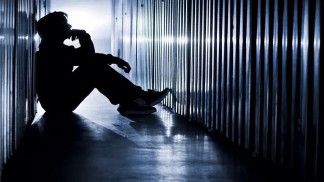 நீட் தேர்வு தற்கொலை