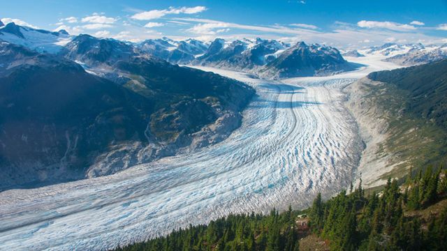 Klinaklini Glacier is the largest glacier of Western Canada