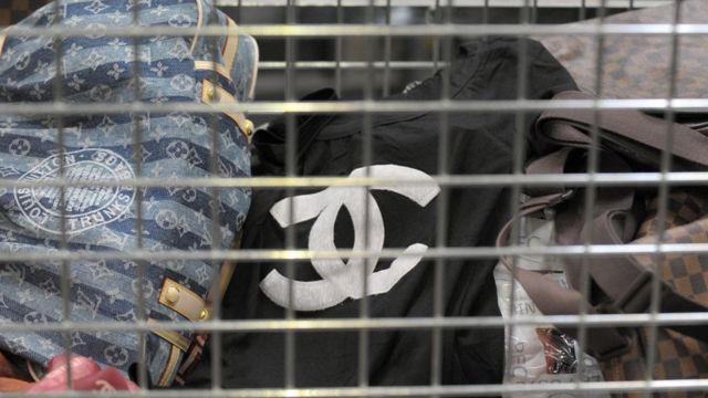 поддельная сумка chanel