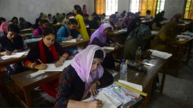 ২০টি পাবলিক বিশ্ববিদ্যালয়ে গুচ্ছ পদ্ধতিতে ভর্তি পরীক্ষা নেয়া হবে।