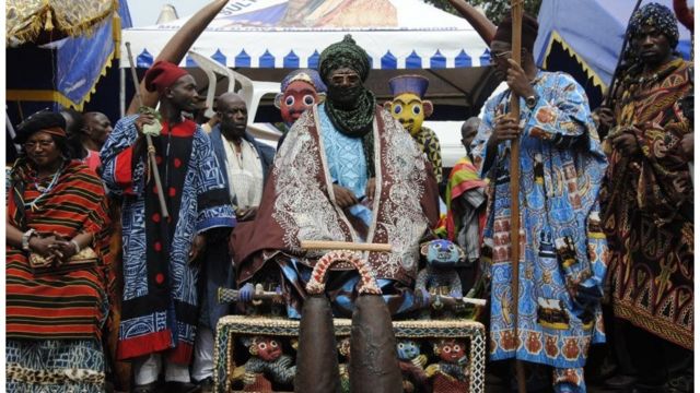 Le roi des Bamouns est une figure respectée au Cameroun