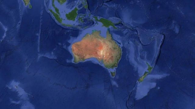 Сателитски подаци могу да се употребе да се визуализује континент Зиландија, која се појављује као светлоплави обрнути троугао источно од Аустралије