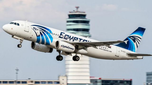 Les 66 passagers avaient tous péri dans la catastrophe.