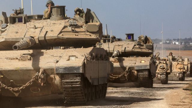 一支以军坦克车队开至以色列南部接壤加沙边界（13/10/2023）