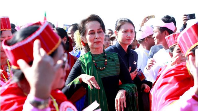 Bà Aung San Suu Kyi