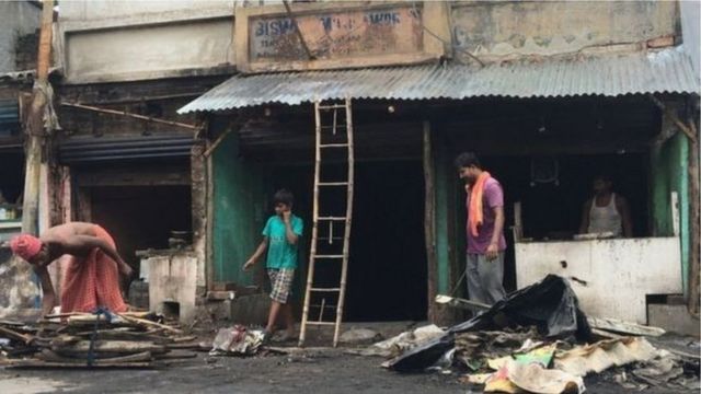 সম্প্রতি পশ্চিমবঙ্গের বাদুরিয়া, বসিরহাট ও তেতুলিয়ায় দাঙ্গা ছড়িয়ে পড়ে।