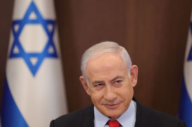 حرب غزة: بقاء إسرائيل أصبح على المحك ونتنياهو لا يصلح لرئاسة الوزراء- صحف إسرائيلية - BBC News عربي