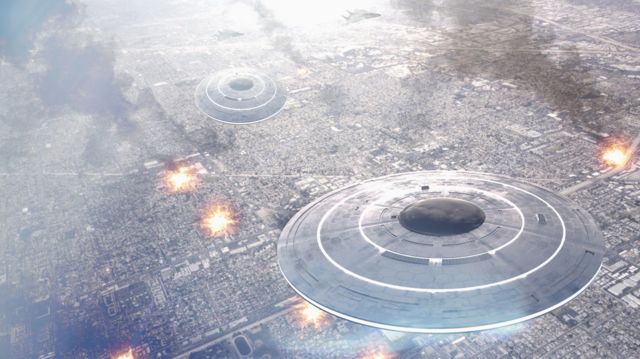 Рисунок: нападение НЛО на мегаполис