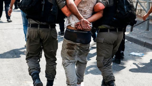 Palestino detenido