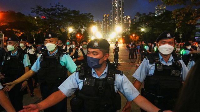 香港当局自2020年起以防疫为由，禁止市民在6月4日公开悼念六四事件。