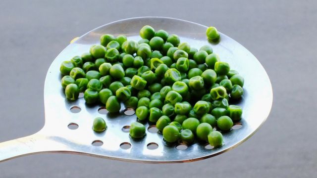 Avant la réfrigération et la congélation rapide, des produits comme les légumes devaient être marinés pour les rendre comestibles pendant les longs mois d'hiver