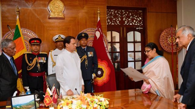 ஜனாதிபதி மற்றும் பிரதமர் முன்னிலையில் பதவியேற்கும் தலதா அத்துக்கோரள