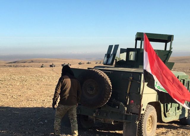 Tropas iraquíes cerca de Mosul