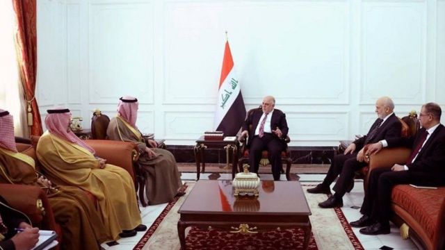Waftiga uu hogaaminayo Al-Jubayr oo la fadhiya ra'isal wasaaraha Ciraaq Al-Cabbaadi