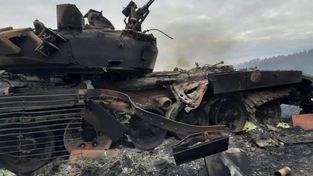 Рештки танка в Україні