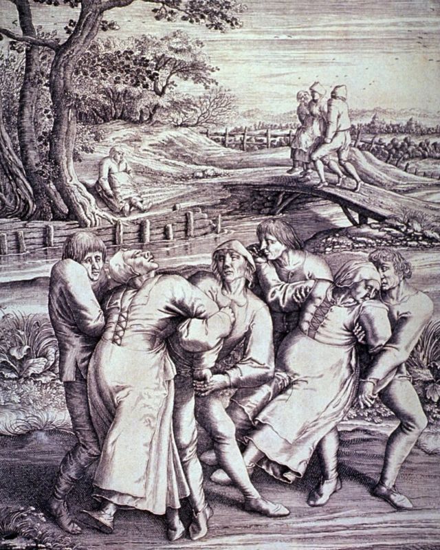 در قرون وسطی و اوایل دوران معاصر نمونه‌های زیادی از «طاعون رقص» در اروپا به ثبت رسیده است