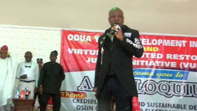 Charlie Boy n sọrọ nibi iwọde