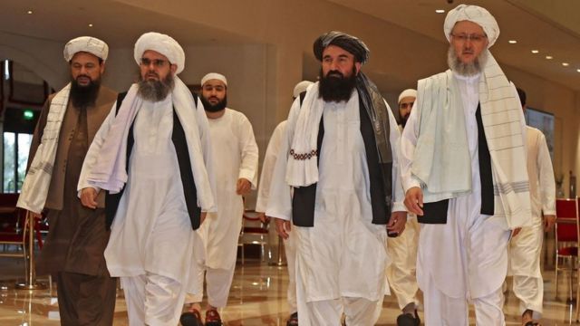 وفد طالبان خلال المحادثات في العاصمة القطرية الدوحة في 12 أغسطس/آب 2021