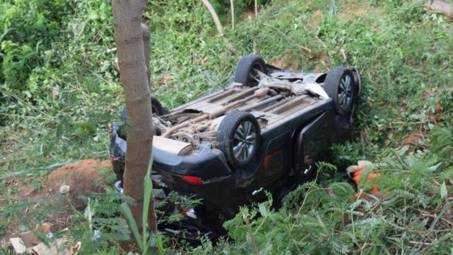Ọkọ ti o takiti naa
