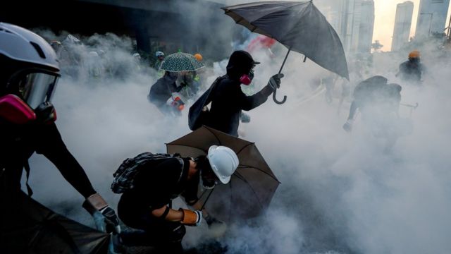 多部与香港示威相关的电影和纪录片，并不能在戏院播放。（资料图片）(photo:BBC)