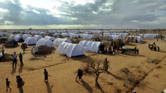 Le Kenya affirme que le camp de réfugiés de Dadaab aurait servi de base aux islamistes shebab pour planifier des attaques dans son territoire.
