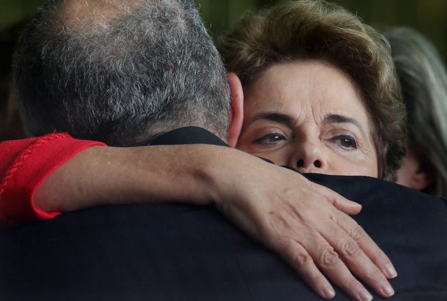 La ya expresidenta de Brasil Dilma Rousseff tras la destitución.