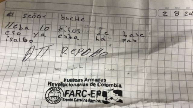 Carta com carimbo da Frente Carolina Ramirez, uma dissidência das Farc foi encontrada com casal preso pela PF. Policia suspeita que a dupla trabalhe para o grupo