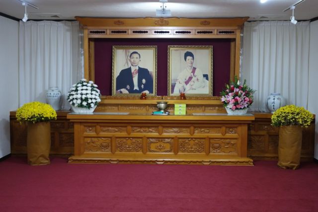 Picture of inside Park Chung-hee's shrine