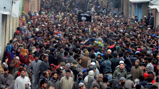 कश्मीर में सरकार विरोधी प्रदर्शन