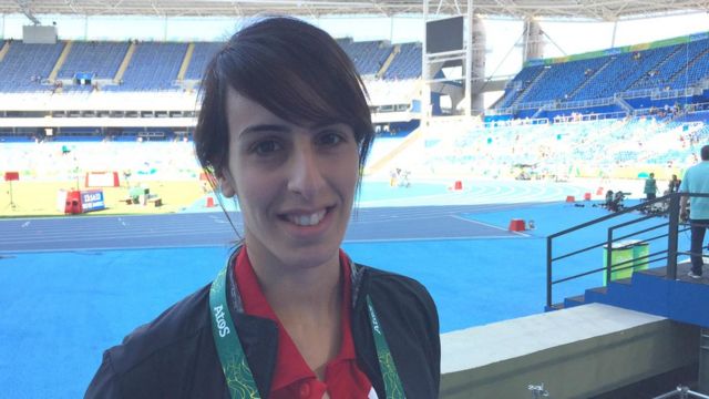 Nadadora Miri Alatras, de 22 anos