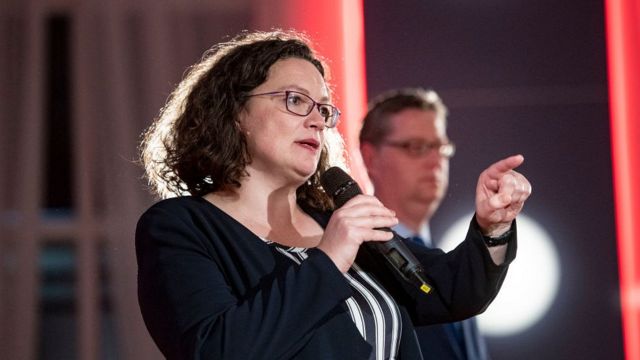 лидер СДПГ Андреа Налес, лидер социалистов в Гессене Торстен Шефель-Гюмбель