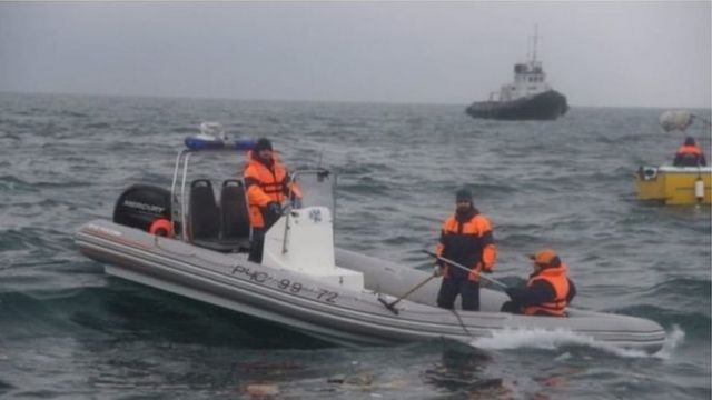 Masu aikin ceton Rasha a tekun Bahar Maliya