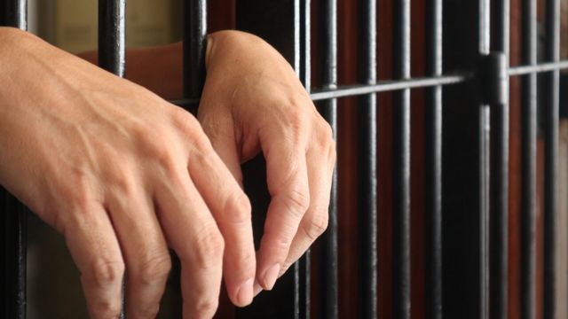 போதைப் பழக்க நீக்க மையத்தில் இருந்து 600 பேர் தப்பியோட்டம்