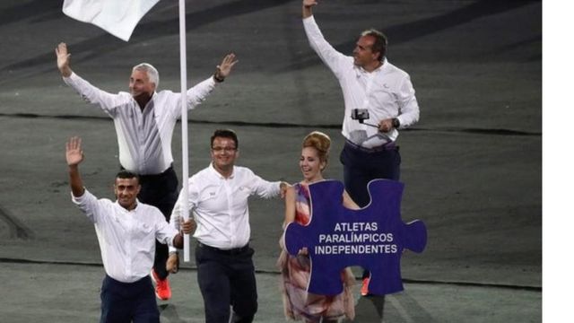 الحسین پرچمدار "تیم ورزشکاران مستقل پارالمپیک" در مراسم افتتاحیه ریو ۲۰۱۶ بود