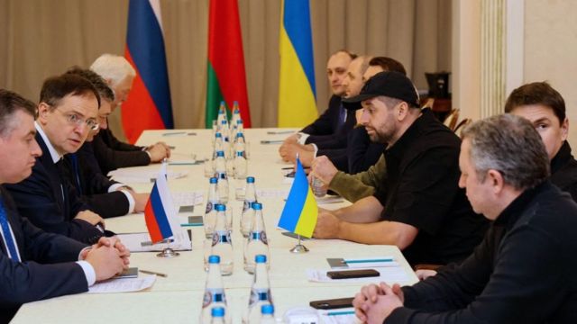 Ucrania y Rusia: ¿qué pasó en el primer diálogo entre ambos países para  buscar una salida pacífica al conflicto? - BBC News Mundo