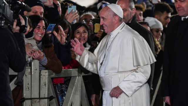 Papa Francisco: las disculpas del pontífice tras un incidente con una mujer  en la plaza de San Pedro - BBC News Mundo
