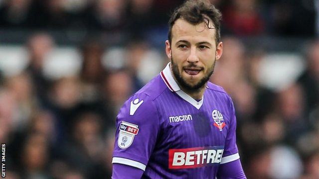 Adam Le Fondre Bolton Wanderers Striker Leaves To Pursue Overseas Move Bbc Sport