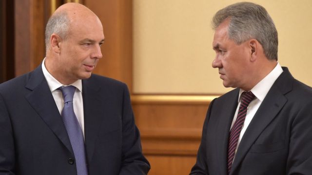 министр финансов Антон Силуанов и министр обороны Сергей Шойгу