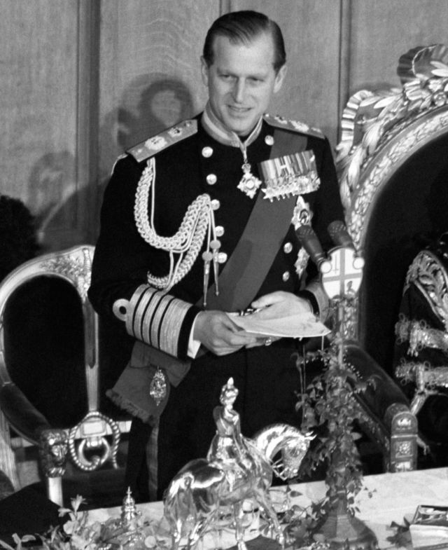 شاهزاده فیلیپ هر سال ده‌ها سخنرانی در مورد موضوعاتی که بیانگر طیف وسیع علایق او بود می‌کرد